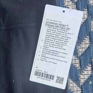 Lululemon Athletica Ribbed HR Pant 25" Black